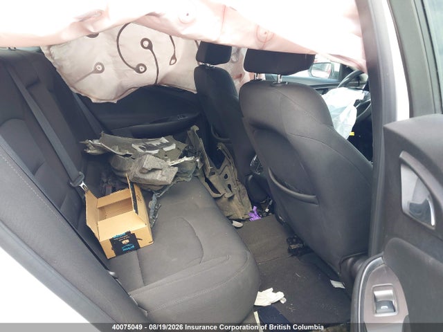 Chevrolet MALIBU LT 2019 1G1ZD5ST1KF115375 Image 8