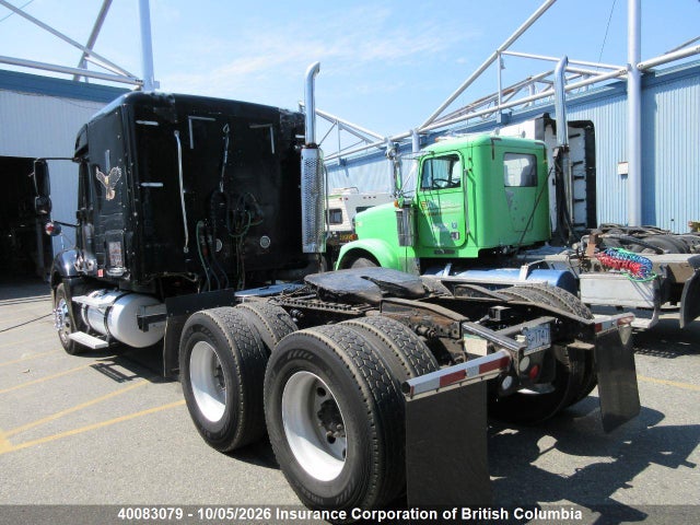 40083079 :رقم المزاد ، 1FUJA6CKX6DW05056 vin ، 2006 Freightliner Conventional Columbia مزاد بيع