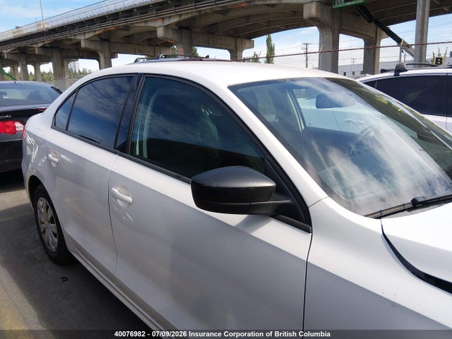 Продажа на аукционе авто 2013 Volkswagen Jetta S, vin: 3VW2K7AJ0DM428511, номер лота: 40076982