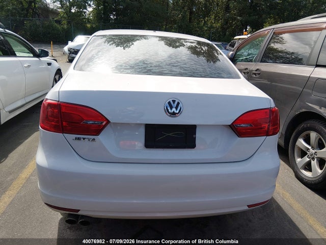 Продажа на аукционе авто 2013 Volkswagen Jetta S, vin: 3VW2K7AJ0DM428511, номер лота: 40076982