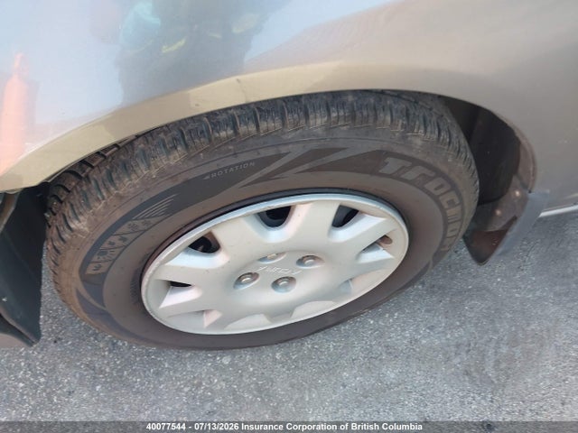 40077544 :رقم المزاد ، 2HGES16394H928609 vin ، 2004 Honda Civic Dx Vp مزاد بيع