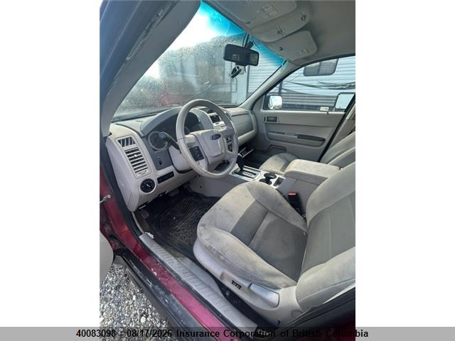 Продаж на аукціоні авто 2008 Ford Escape Xlt, vin: 1FMCU93158KA61320, номер лоту: 40083098