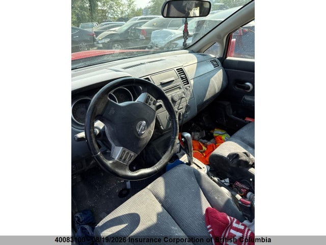 40083100 :رقم المزاد ، 3N1BC13E48L394486 vin ، 2008 Nissan Versa مزاد بيع