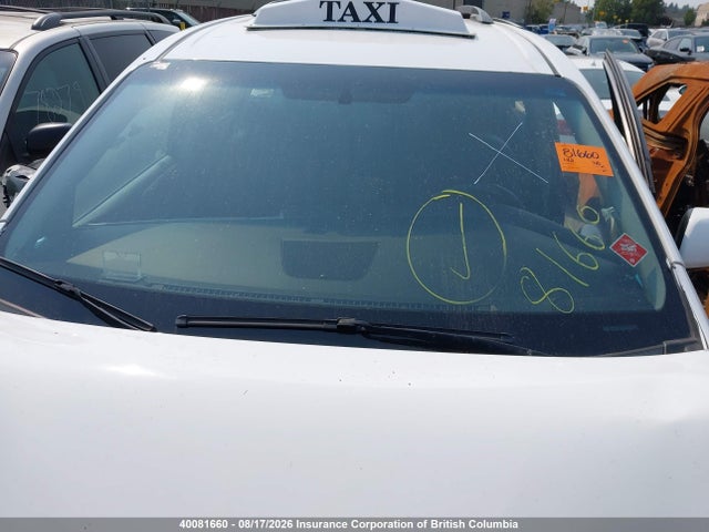 40081660 :رقم المزاد ، 5TDKK3DC0GS711021 vin ، 2016 Toyota Sienna Le مزاد بيع
