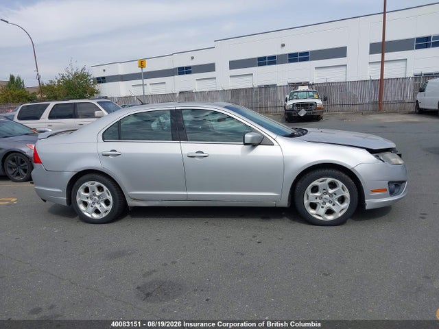 40083151 :رقم المزاد ، 3FAHP0HG7AR107392 vin ، 2010 Ford Fusion Se مزاد بيع
