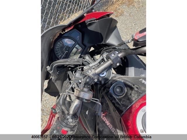 Kawasaki Ex650 F 2016 JKAEXEF14GDA28141 Image 9