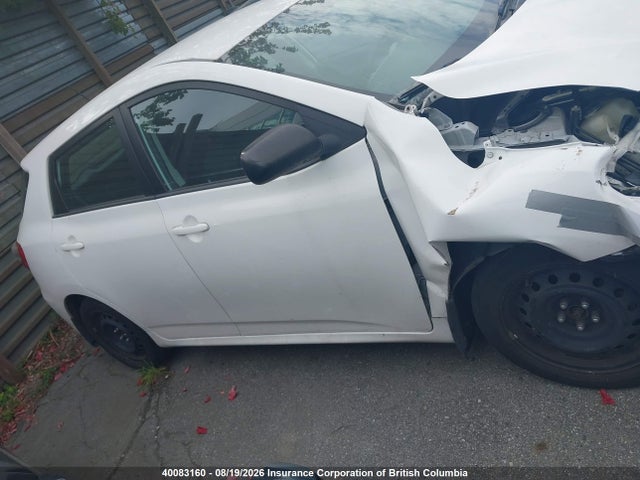 40083160 :رقم المزاد ، 2T1KU4EE7EC132291 vin ، 2014 Toyota Matrix مزاد بيع
