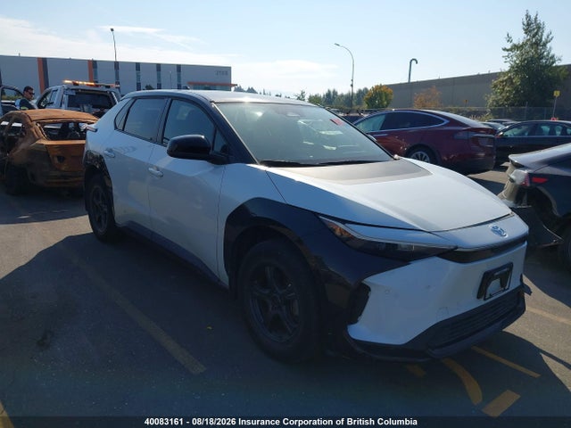 40083161 :رقم المزاد ، JTMABABA4PA004406 vin ، 2023 Toyota Bz4x مزاد بيع