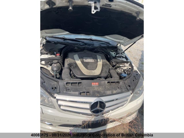 2011 Mercedes-benz C 300 4mati მანქანა იყიდება აუქციონზე, vin: WDDGF8BB5BA526721, აუქციონის ნომერი: 40083175