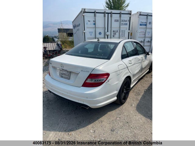 2011 Mercedes-benz C 300 4mati მანქანა იყიდება აუქციონზე, vin: WDDGF8BB5BA526721, აუქციონის ნომერი: 40083175