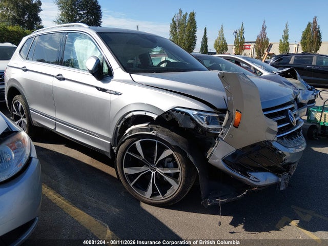 Продажа на аукционе авто 2023 Volkswagen Tiguan Sel R-line Black, vin: 3VV4B7AX1PM035798, номер лота: 40081204