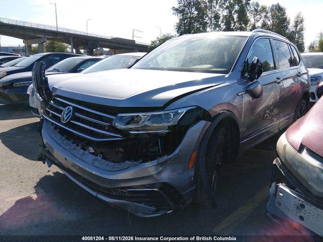 Продаж на аукціоні авто 2023 Volkswagen Tiguan Sel R-line Black, vin: 3VV4B7AX1PM035798, номер лоту: 40081204
