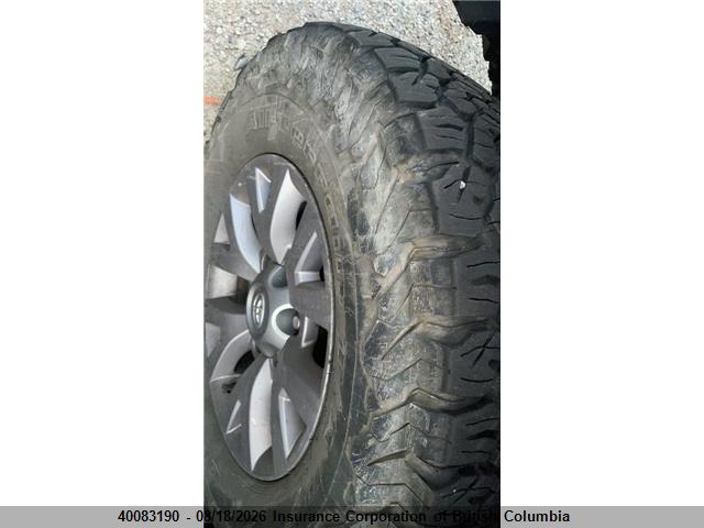 40083190 :رقم المزاد ، 5TFDZ5BN2JX031739 vin ، 2018 Toyota Tacoma Dbl Cab/sr5/trd Sport/or مزاد بيع