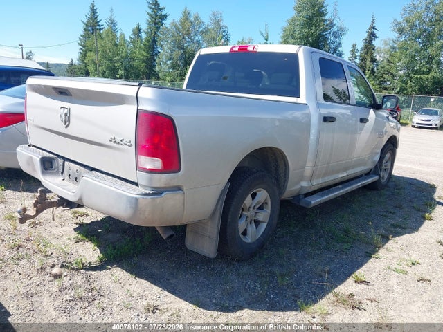 40078102 :رقم المزاد ، 3C6RR7KT7GG338375 vin ، 2016 Ram 1500 St مزاد بيع