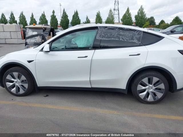 Tesla Model Y 2023 LRWYGDFD1PC967819 Image 15