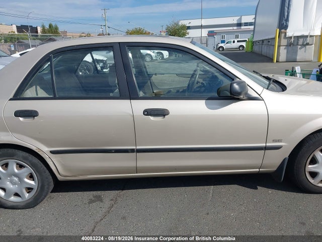 Продаж на аукціоні авто 2000 Mazda Protege Dx/lx/se, vin: JM1BJ2226Y0243923, номер лоту: 40083224
