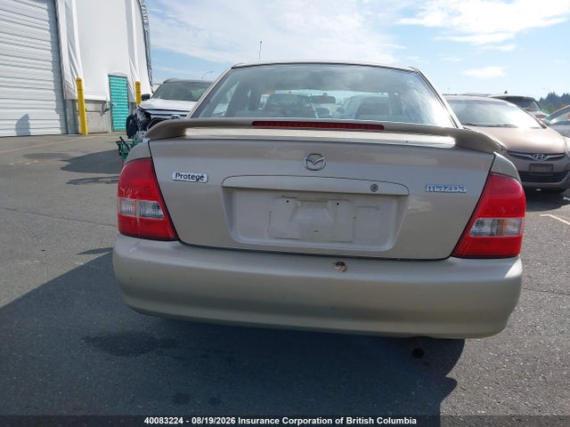 Продаж на аукціоні авто 2000 Mazda Protege Dx/lx/se, vin: JM1BJ2226Y0243923, номер лоту: 40083224
