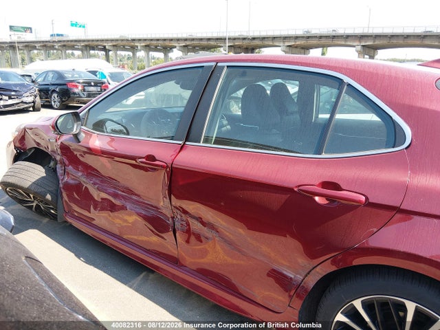 2018 Toyota Camry Hybrid/le/xle/se მანქანა იყიდება აუქციონზე, vin: 4T1B21HK4JU510582, აუქციონის ნომერი: 40082316