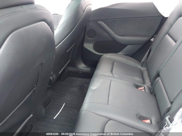 Tesla Model Y 2024 7SAYGDEE3RF015734 Image 21