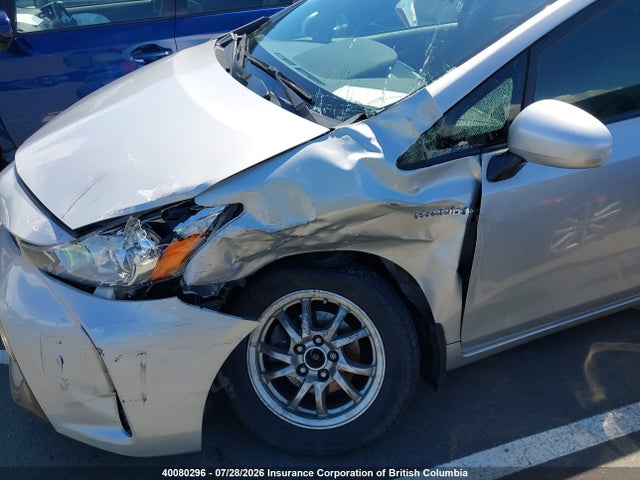 Toyota PRIUS V 2015 JTDZN3EU4FJ020003 Image 6