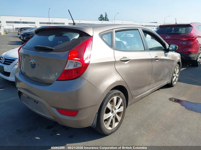 2014 Hyundai Accent Gls/se მანქანა იყიდება აუქციონზე, vin: KMHCU5AEXEU161864, აუქციონის ნომერი: 40083280