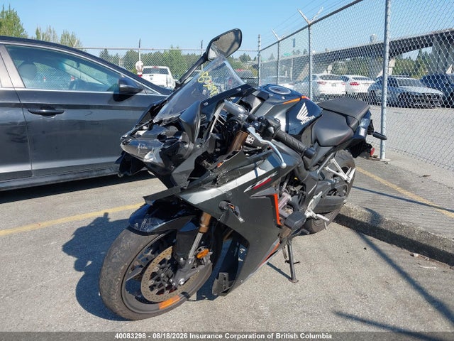 2022 Honda Cbr650 Ra მანქანა იყიდება აუქციონზე, vin: MLHRH0160N5300194, აუქციონის ნომერი: 40083298