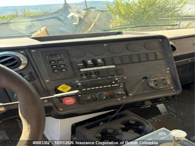 Autocar Llc Dc-64 2023 5VCCCLEF0PC241023 Image 11