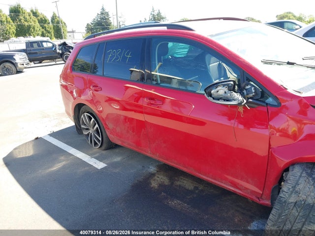 3VW017AU4HM539427 Volkswagen Golf Sportwagen S