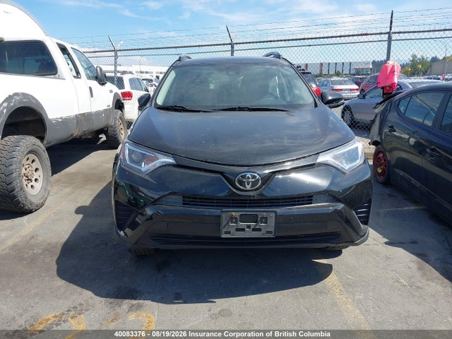 40083376 :رقم المزاد ، 2T3ZFREV3JW460233 vin ، 2018 Toyota Rav4 مزاد بيع