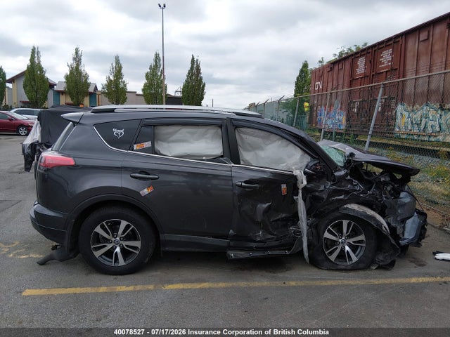 Aukcja sprzedaży 2018 Toyota Rav4 Adventure/xle, vin: 2T3RFREV7JW845388, numer aukcji: 40078527