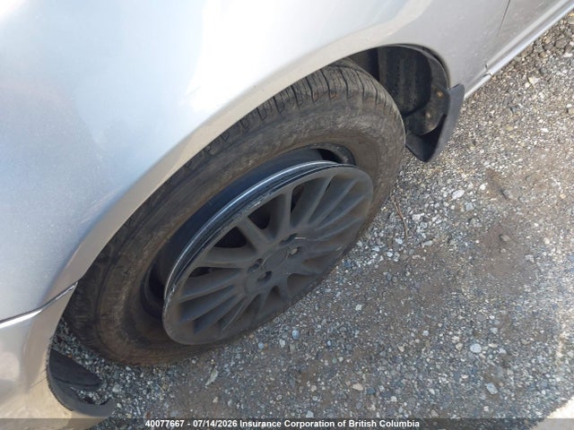 40077667 :رقم المزاد ، 2HHES36851H006160 vin ، 2001 Acura 1.7el Premium مزاد بيع