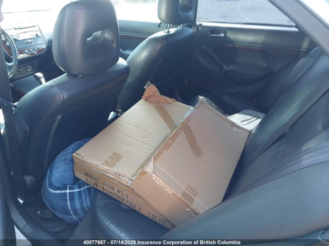 40077667 :رقم المزاد ، 2HHES36851H006160 vin ، 2001 Acura 1.7el Premium مزاد بيع