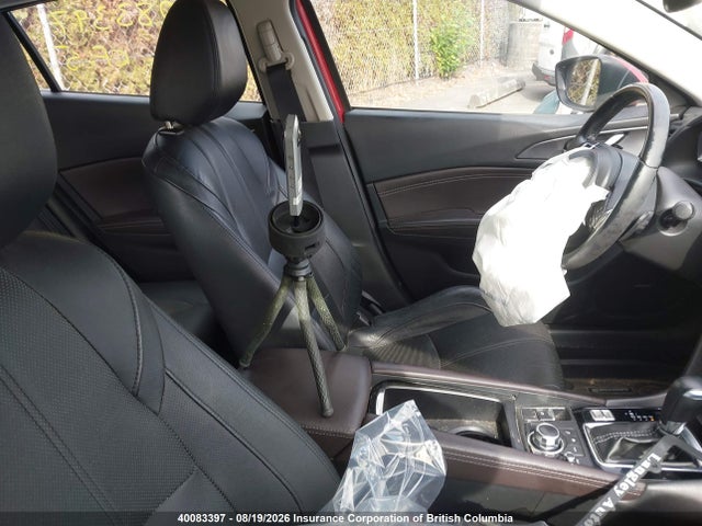 Продажа на аукционе авто 2018 Mazda 3 Grand Touring, vin: JM1BN1M38J1180733, номер лота: 40083397