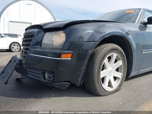 40083409 :رقم المزاد ، 2C3JA53G55H625119 vin ، 2005 Chrysler 300 مزاد بيع