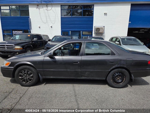 2001 Toyota Camry მანქანა იყიდება აუქციონზე, vin: JT2BG22K410555221, აუქციონის ნომერი: 40083424