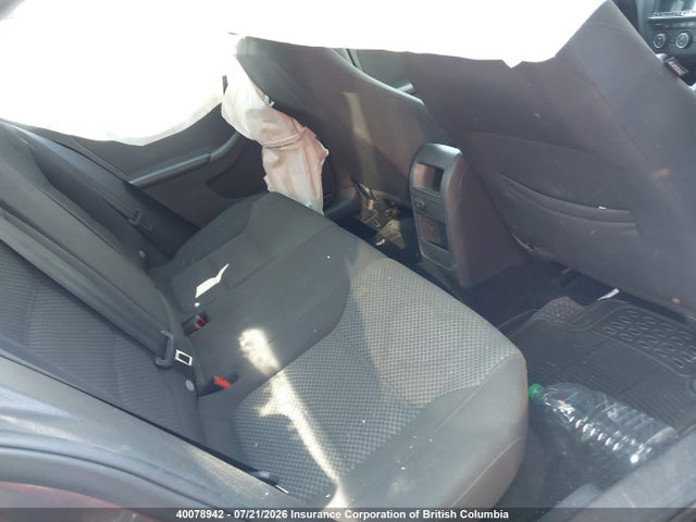 3VWD67AJXGM381862 Volkswagen JETTA SE