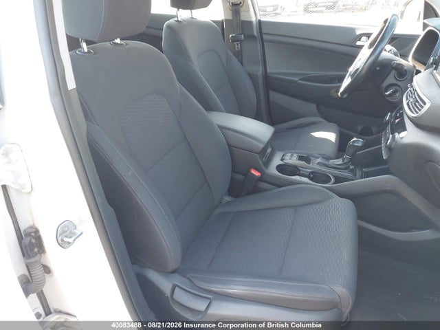 2019 Hyundai Tucson Limited/sel/sport/ultimate/value/night მანქანა იყიდება აუქციონზე, vin: KM8J3CA42KU000166, აუქციონის ნომერი: 40083488