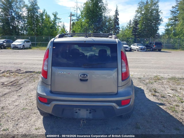 2013 Kia Soul +/!/sport მანქანა იყიდება აუქციონზე, vin: KNDJT2A66D7602554, აუქციონის ნომერი: 40080815