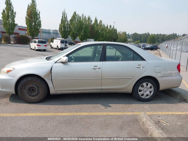 2002 Toyota Camry მანქანა იყიდება აუქციონზე, vin: JTDBE32K520018362, აუქციონის ნომერი: 40083523