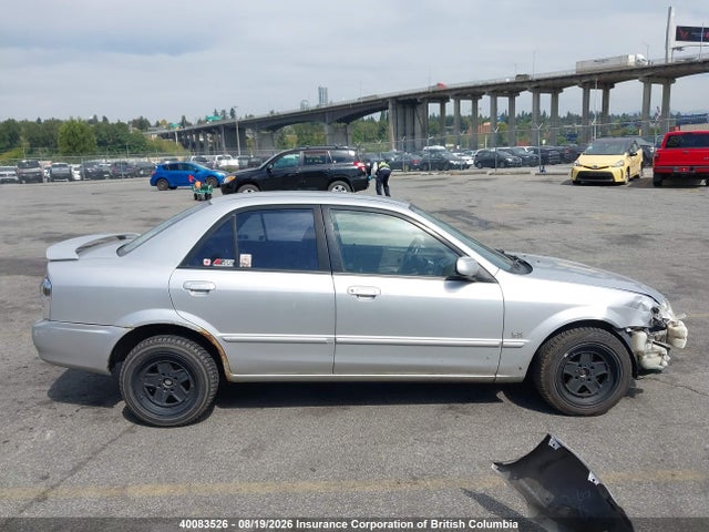 Продаж на аукціоні авто 2002 Mazda Protege Dx/lx/es, vin: JM1BJ225520561257, номер лоту: 40083526