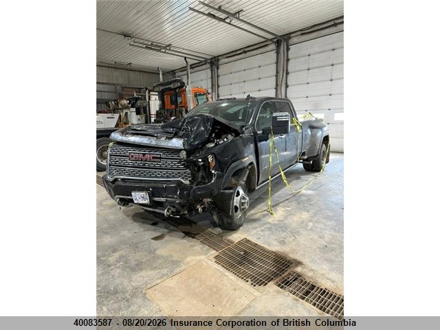 1GT49WEY1NF339718 GMC Sierra 3500hd Denali