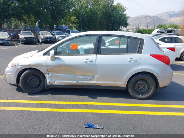 40083615 :رقم المزاد ، 3N1BC1CP6BL483713 vin ، 2011 Nissan Versa مزاد بيع