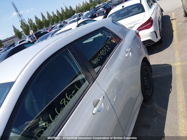 Toyota Matrix S 2014 2T1KU4EEXEC132348 Image 15