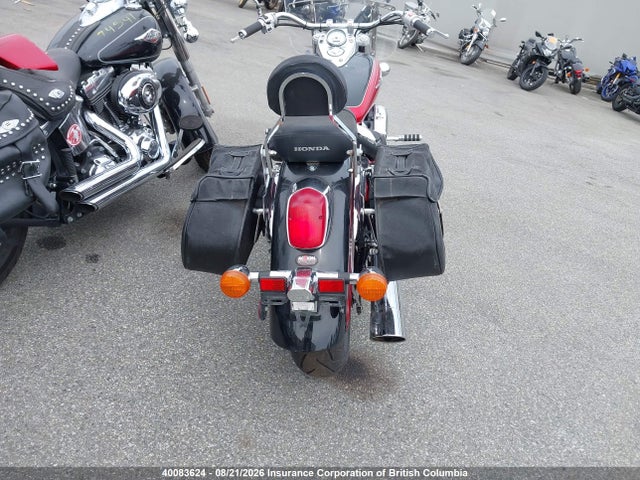 40083624 :رقم المزاد ، JH2RC44E13M700223 vin ، 2003 Honda Vt750 Cd مزاد بيع