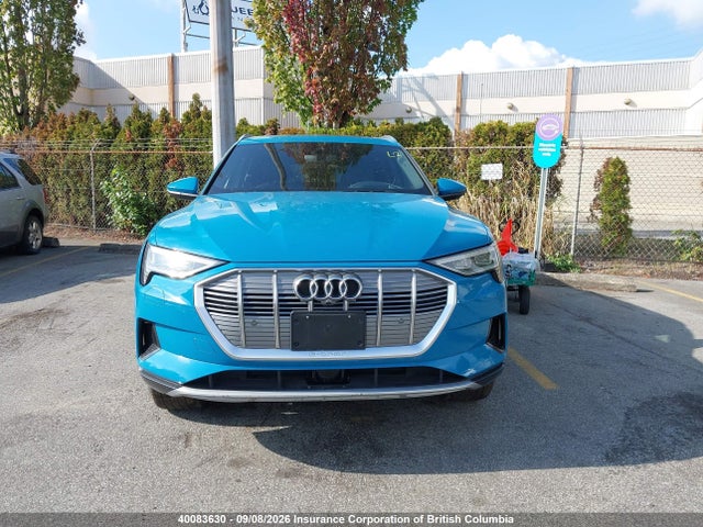 40083630 :رقم المزاد ، WA1VAAGE2KB011156 vin ، 2019 Audi E-tron Prestige مزاد بيع