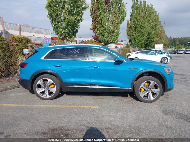 40083630 :رقم المزاد ، WA1VAAGE2KB011156 vin ، 2019 Audi E-tron Prestige مزاد بيع