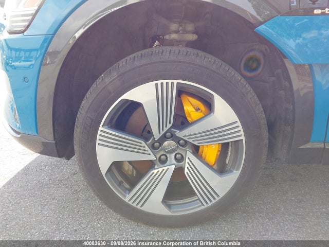 40083630 :رقم المزاد ، WA1VAAGE2KB011156 vin ، 2019 Audi E-tron Prestige مزاد بيع