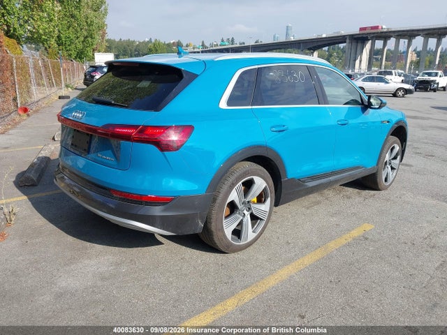 40083630 :رقم المزاد ، WA1VAAGE2KB011156 vin ، 2019 Audi E-tron Prestige مزاد بيع