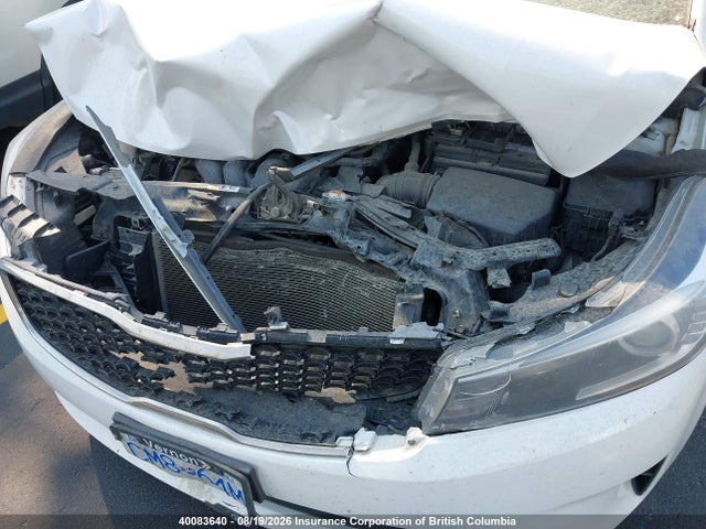 2017 Kia Forte მანქანა იყიდება აუქციონზე, vin: 3KPFL4A83HE056305, აუქციონის ნომერი: 40083640