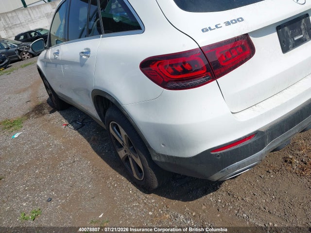W1N0G8EB3NV392673 Mercedes-Benz Glc 300 4matic